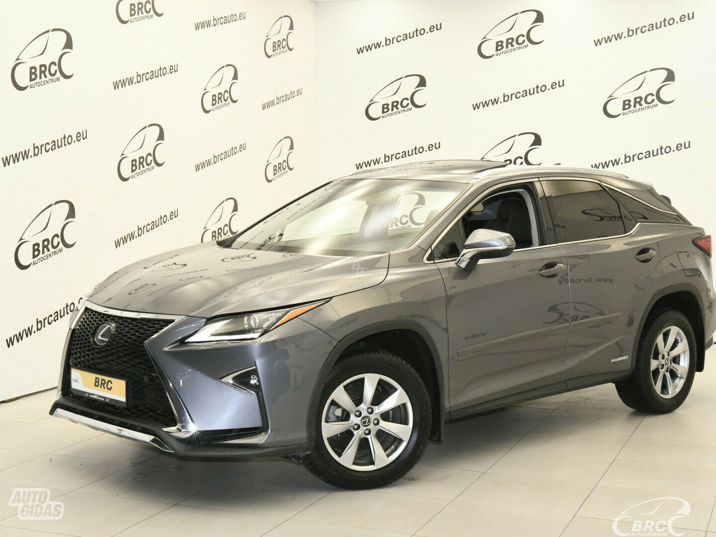 Lexus RX 450h Hybrid 2020 г