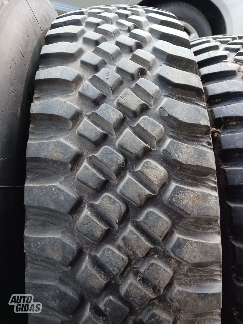 BFGoodrich R16 universalios padangos lengviesiems