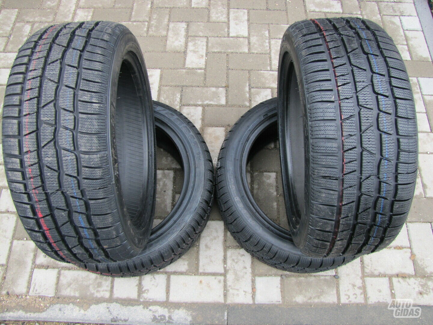 Agi TAGOMTIRES GHIACCIO R18 universal tyres passanger car