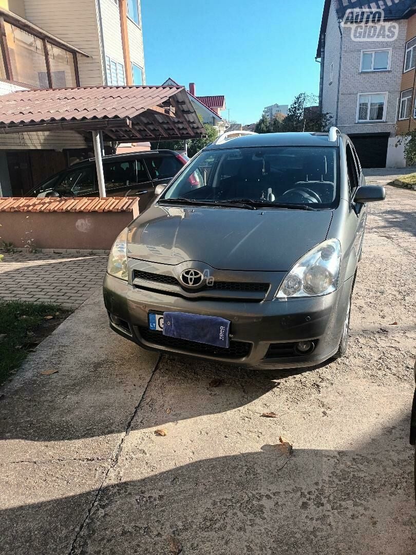 Toyota Corolla Verso II 2007 y