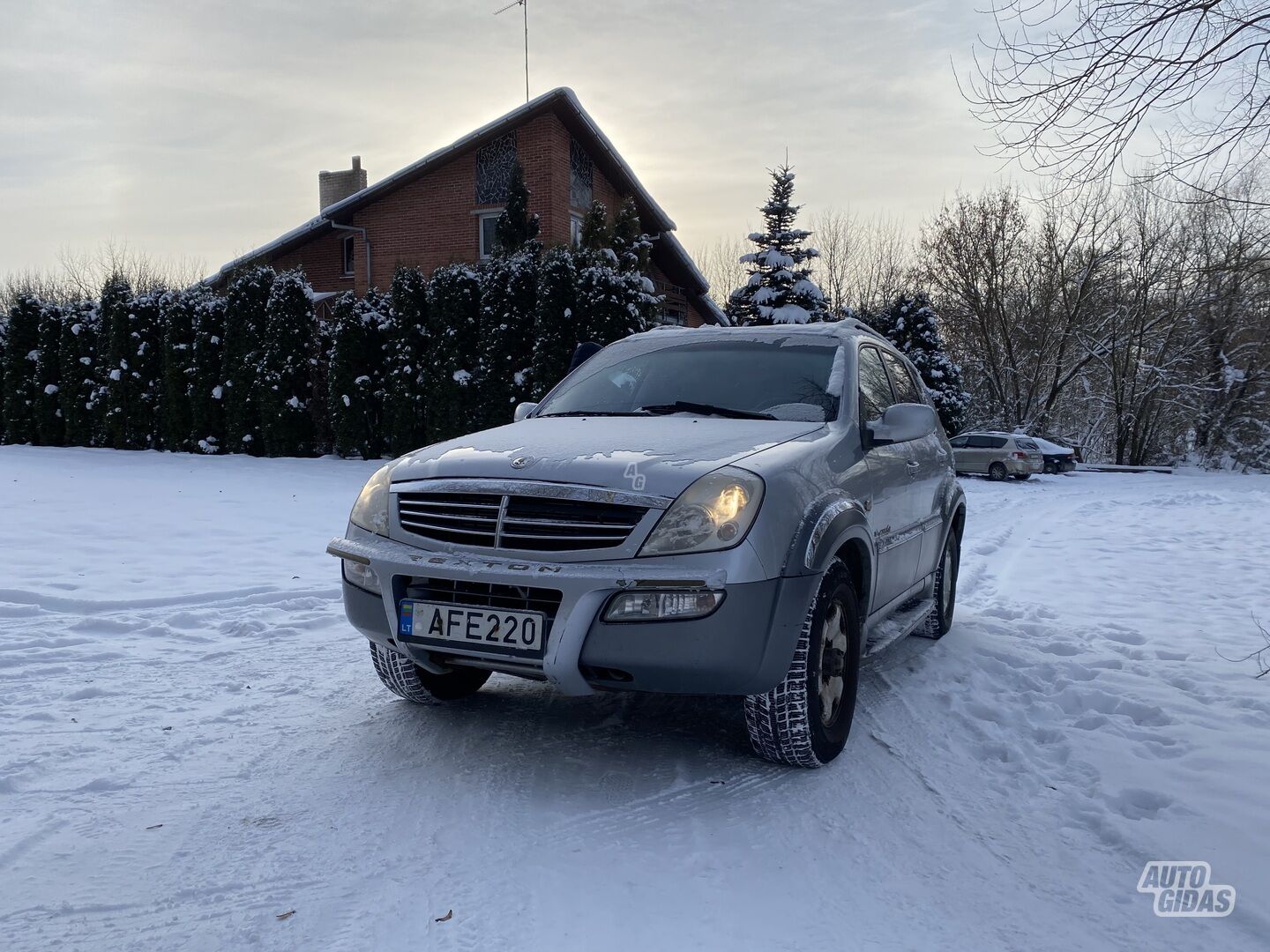 Ssangyong REXTON 2004 г Внедорожник / Кроссовер