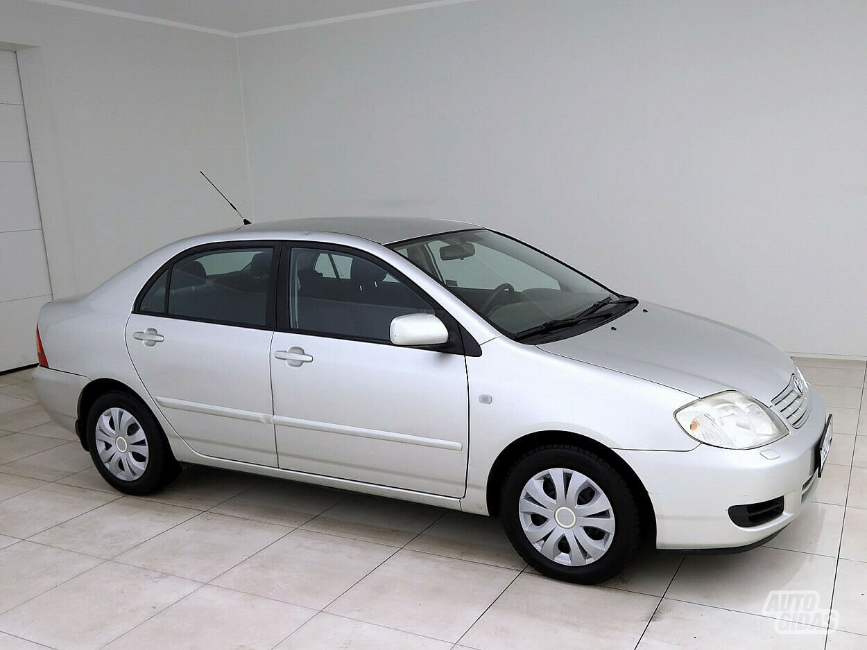 Toyota Corolla 2005 y Sedan