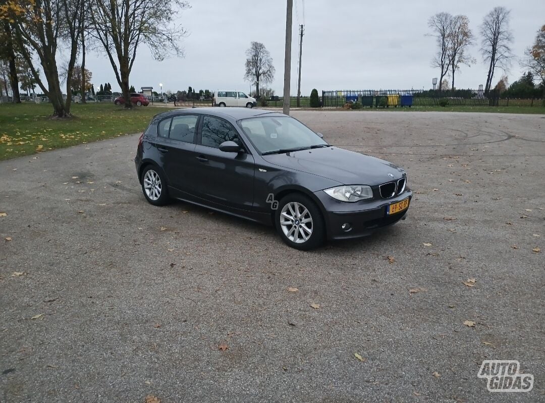 Bmw 120 2007 y Hatchback