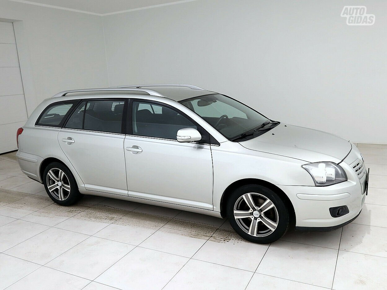 Toyota Avensis 2006 m Universalas