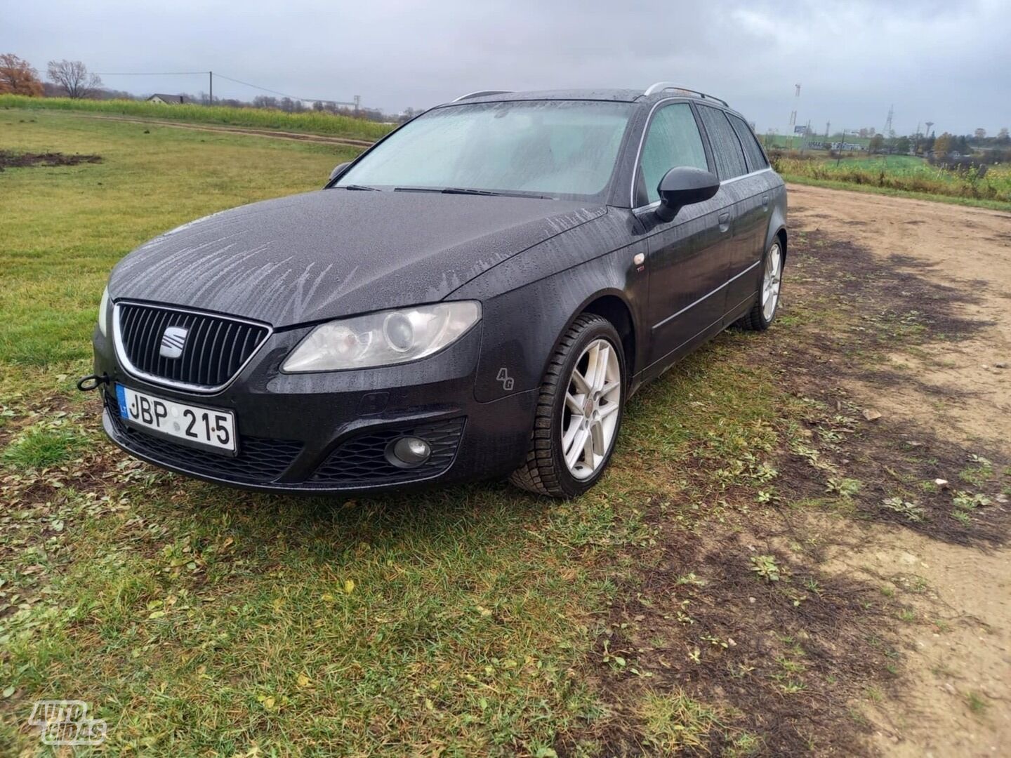 Seat Exeo tdi 2011 y