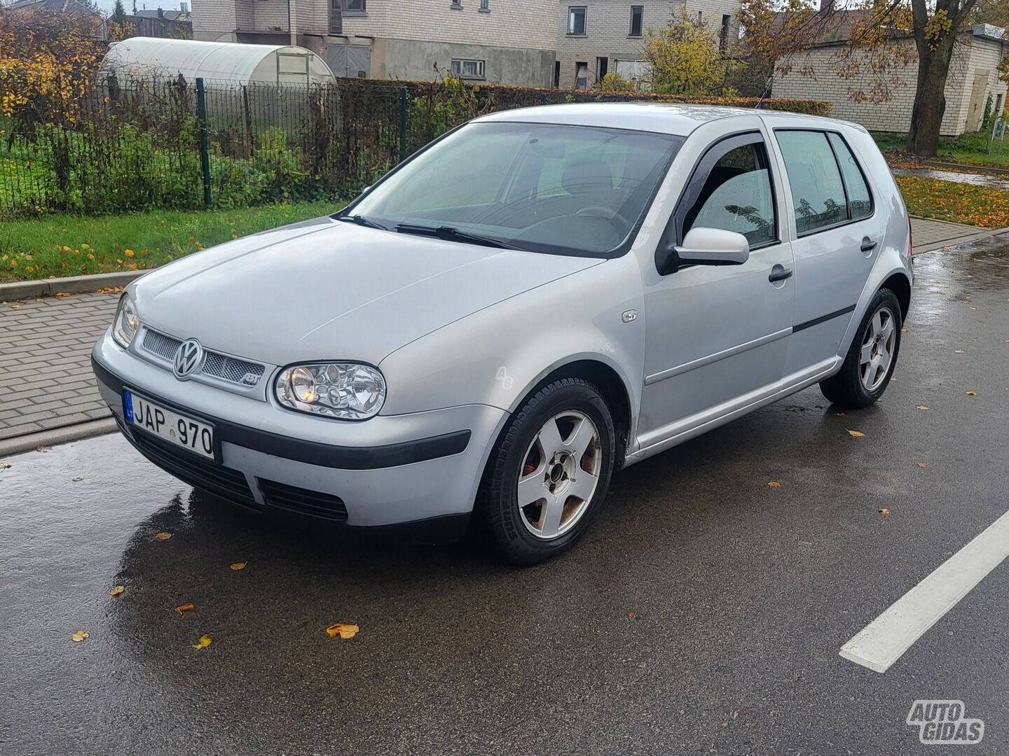 Volkswagen Golf 1998 г Хэтчбек