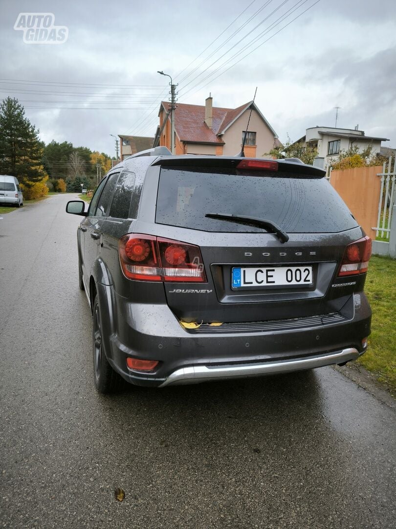 Dodge Journey 2018 y Off-road / Crossover