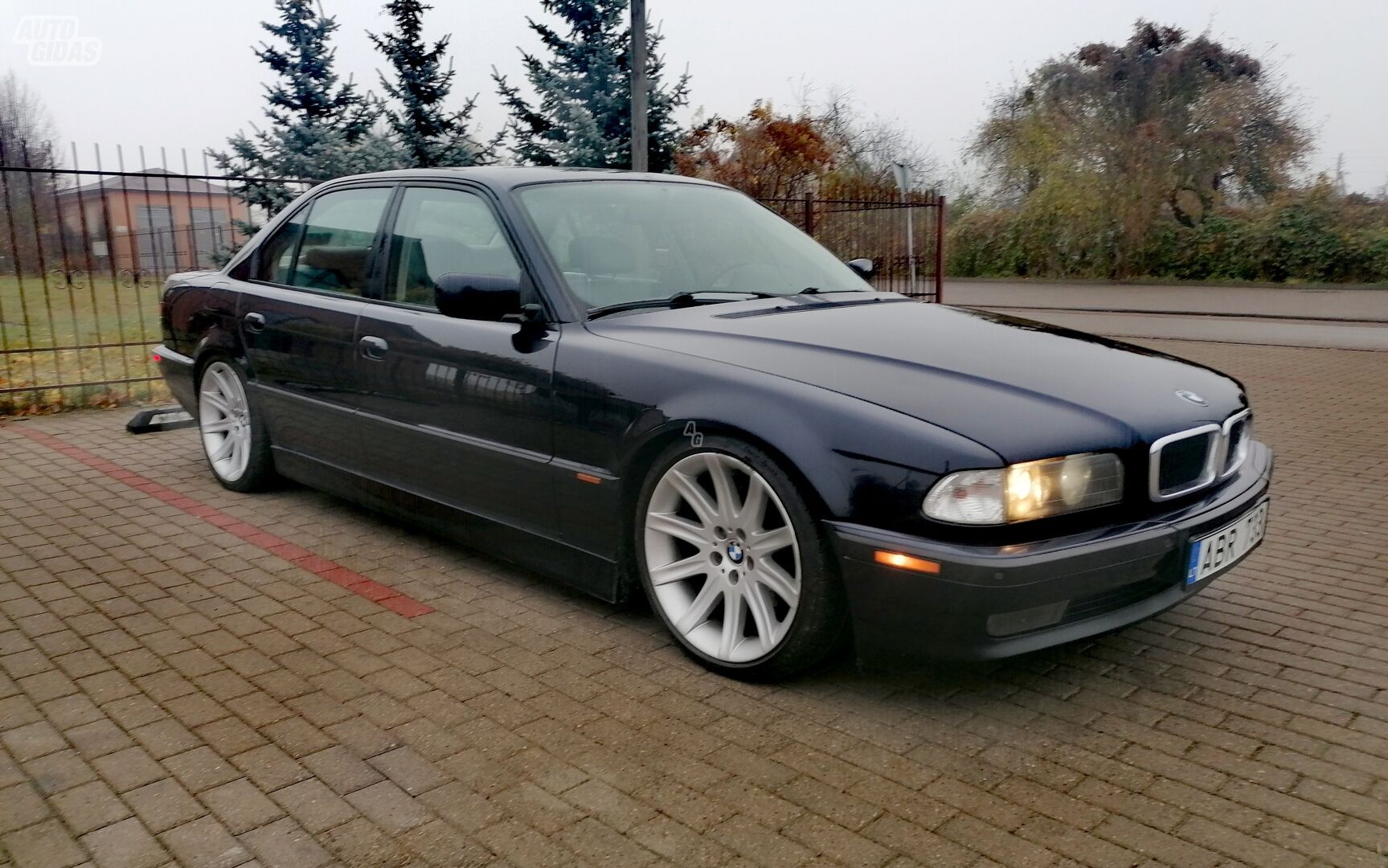 Bmw 728 1996 y Sedan