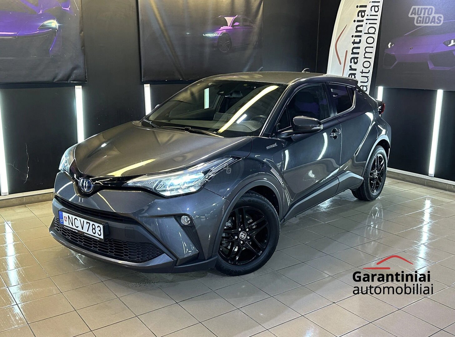 Toyota C-HR 2020 г Внедорожник / Кроссовер