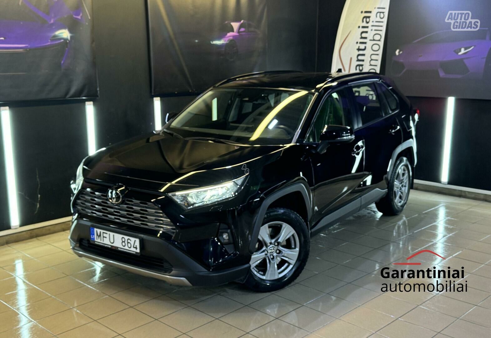 Toyota RAV4 2022 y Off-road / Crossover