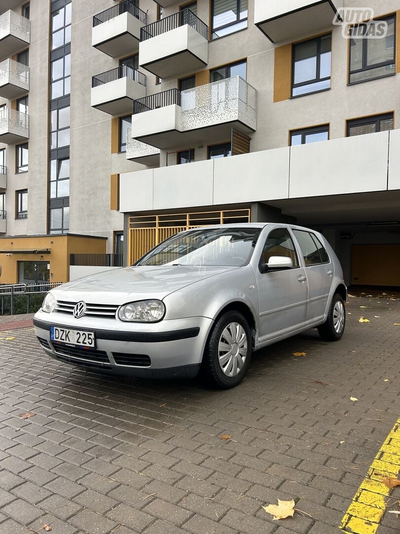 Volkswagen Golf IV 2002 г