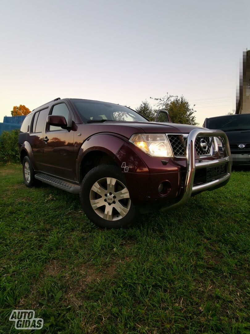 Nissan Pathfinder 2005 m Visureigis / Krosoveris