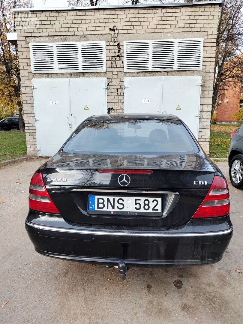 Mercedes-Benz 220 CDI 2006 m