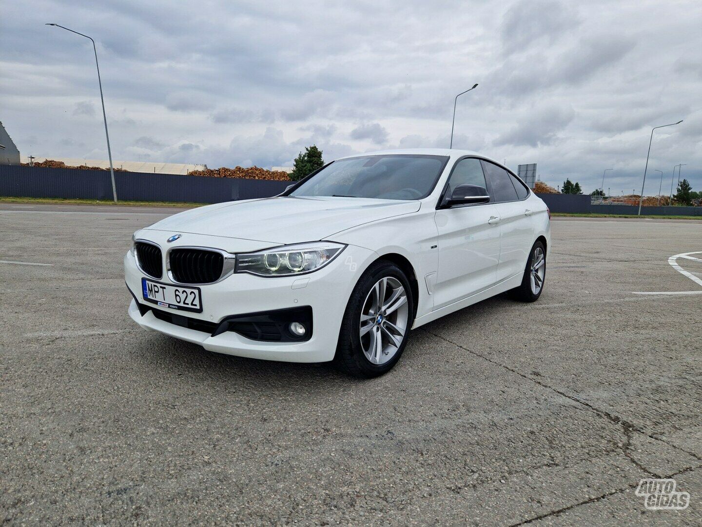 Bmw 320 Gran Turismo F34 2014 y