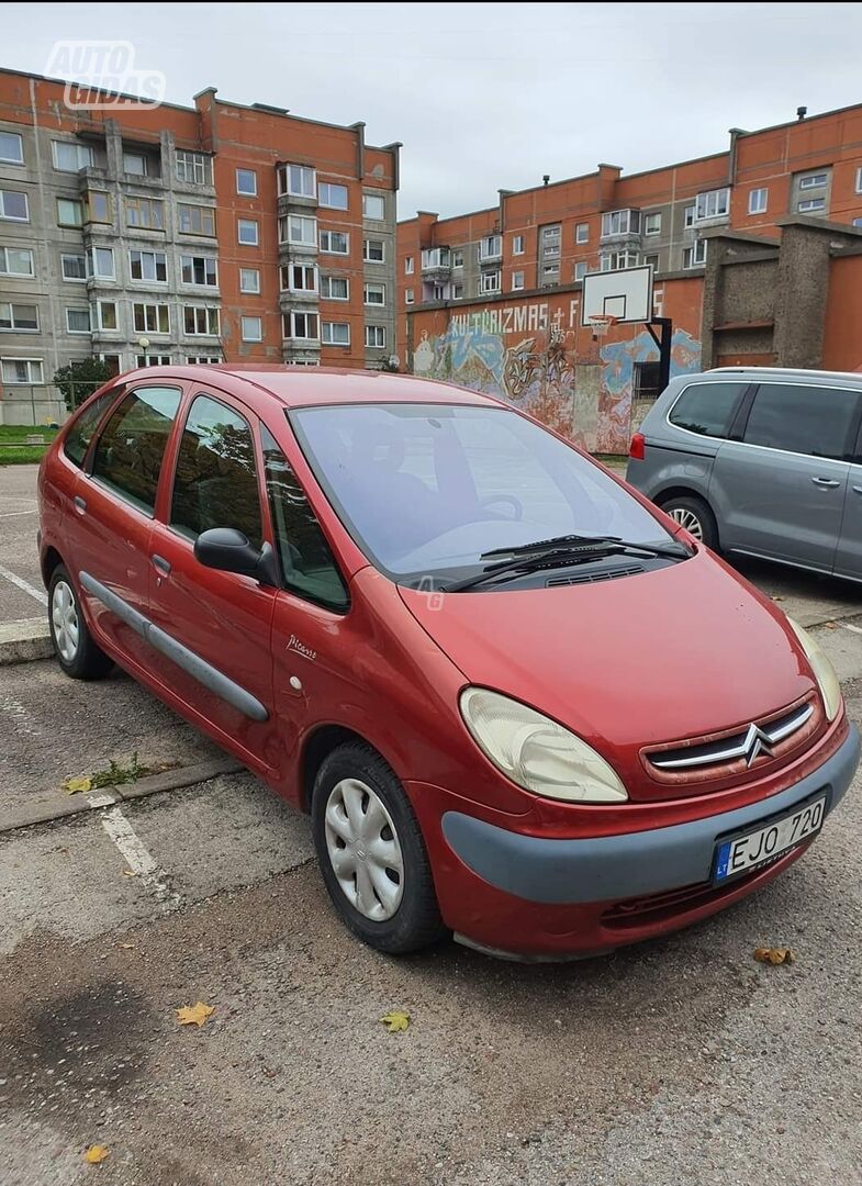 Citroen Xsara Picasso 2001 г Хэтчбек