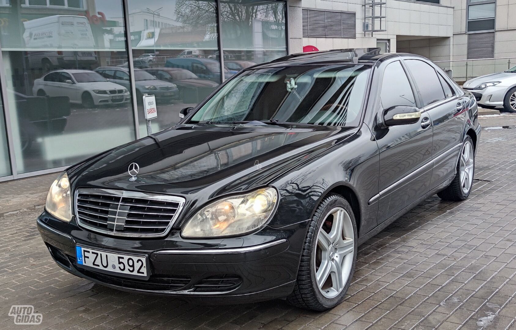 Mercedes-Benz S 500 2004 m Sedanas