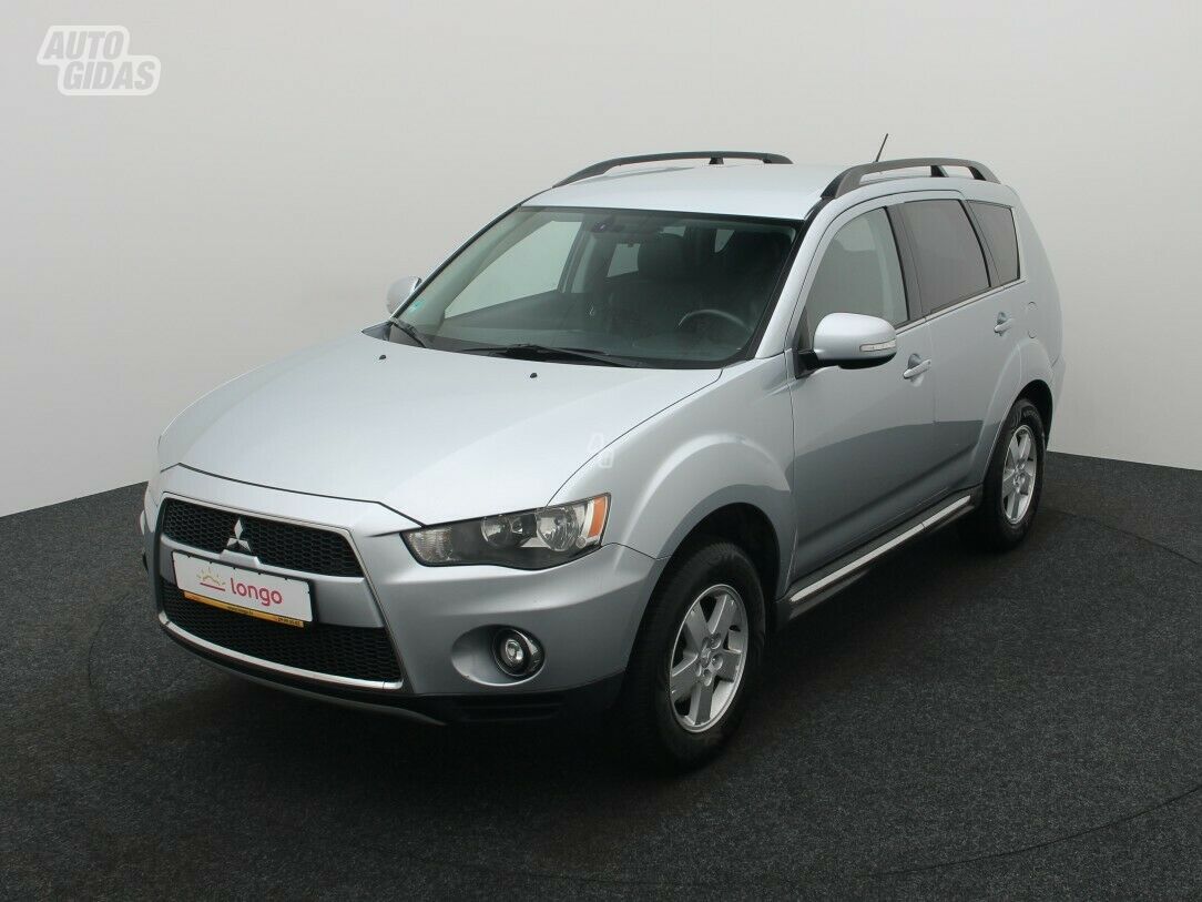 Mitsubishi Outlander 2010 y Off-road / Crossover