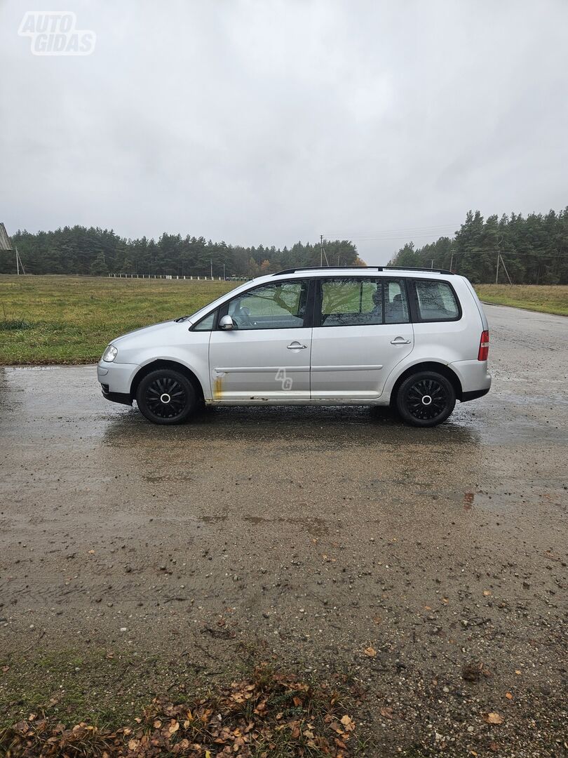 Volkswagen Touran 2004 y Van