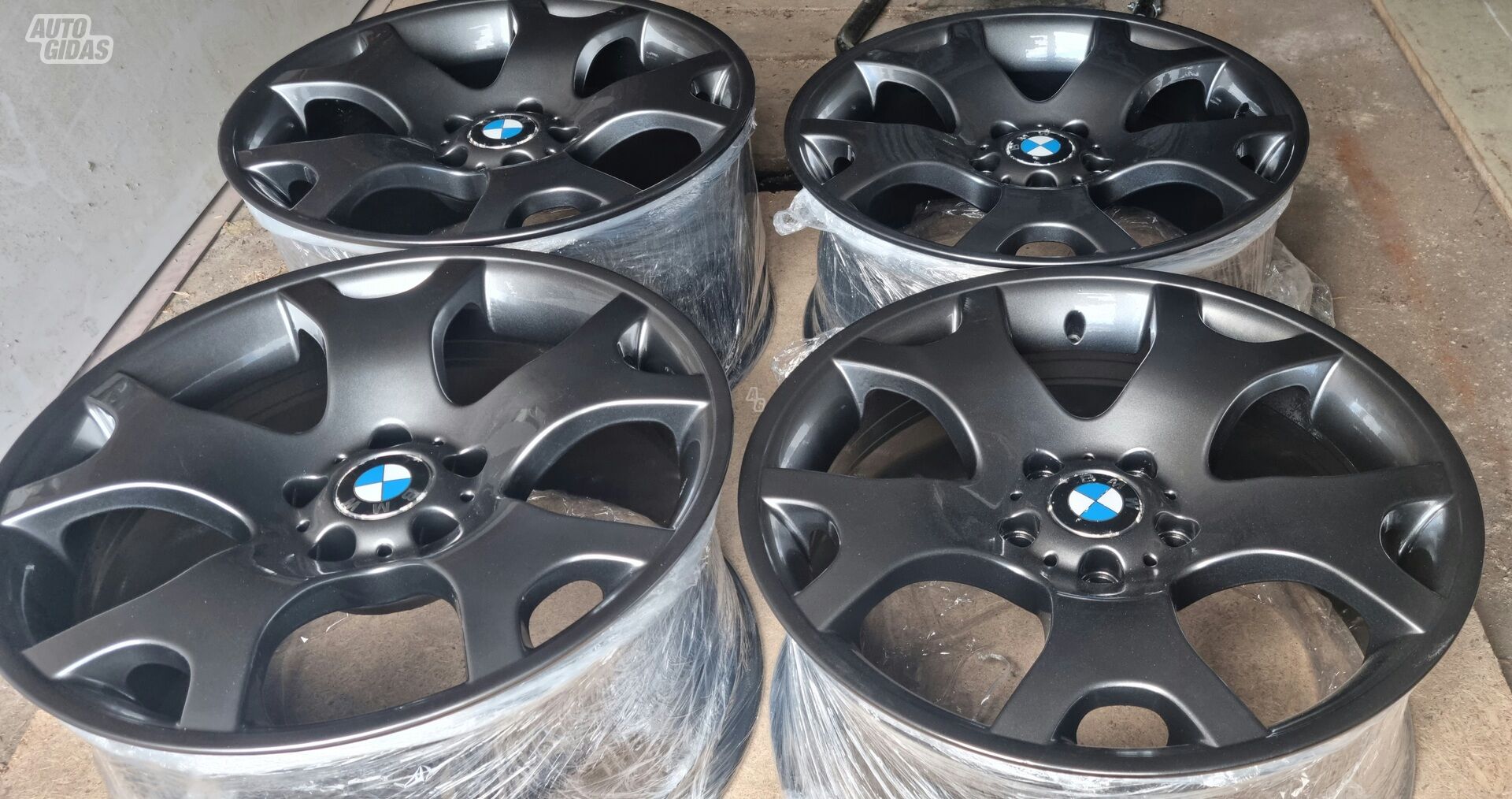 Borbet light alloy R19 rims