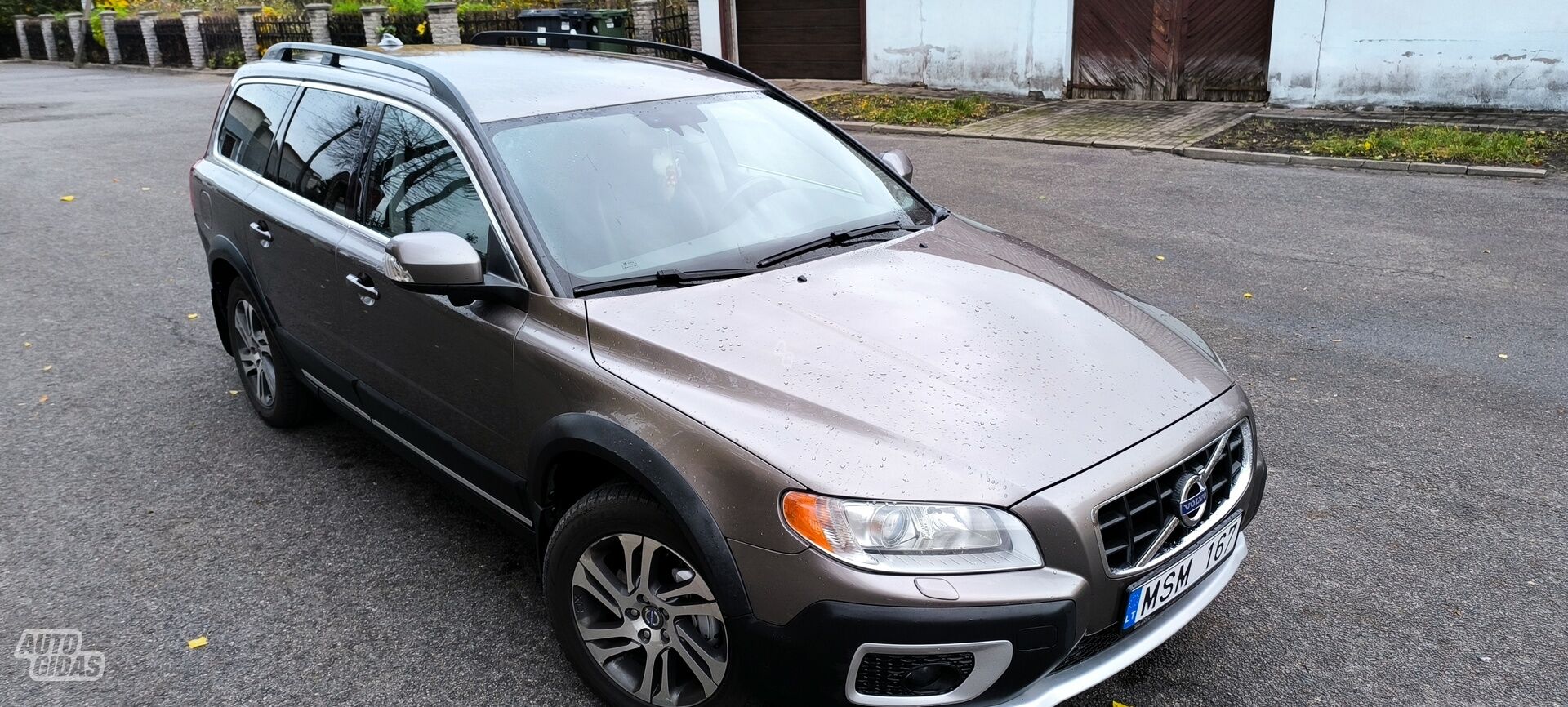 Volvo XC70 II 2010 г