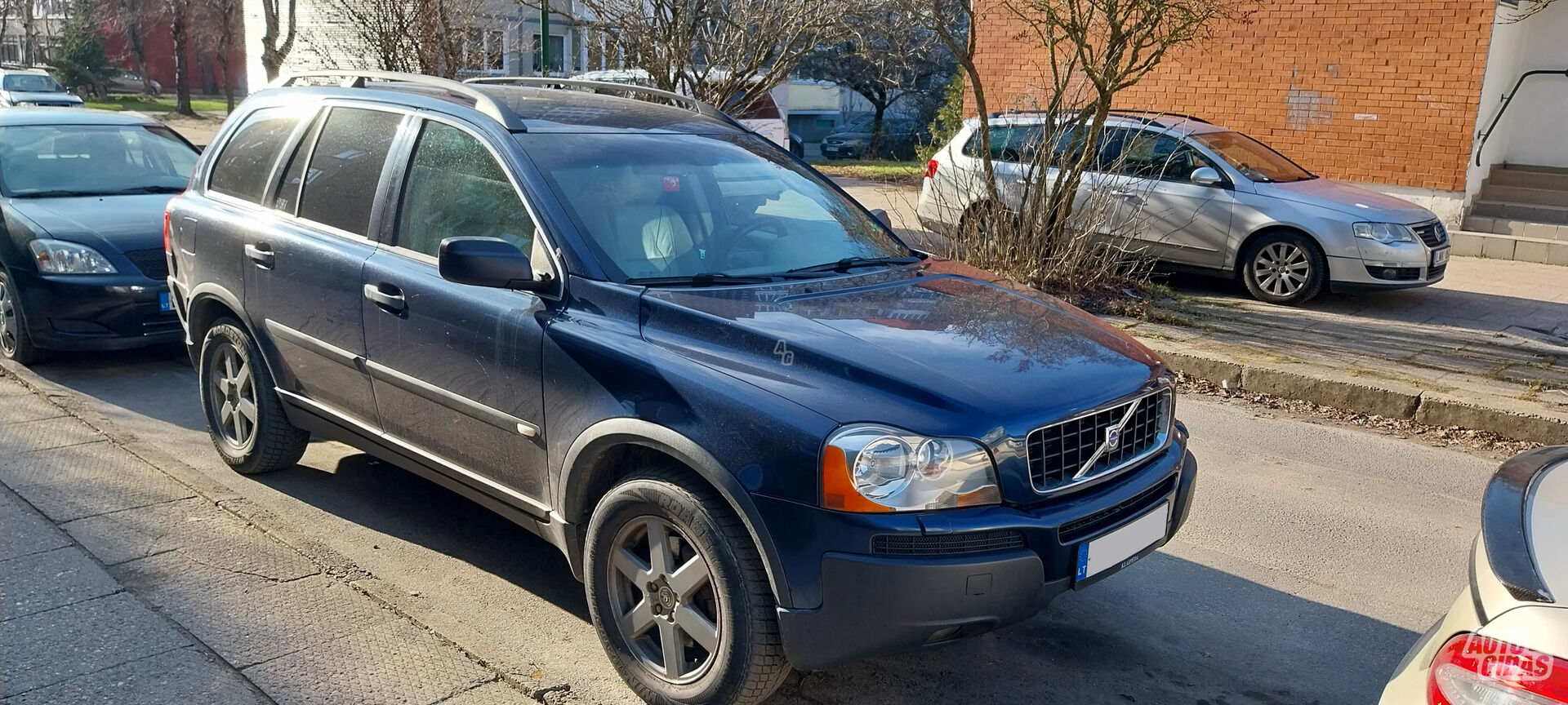 Volvo XC90 2003 y Off-road / Crossover