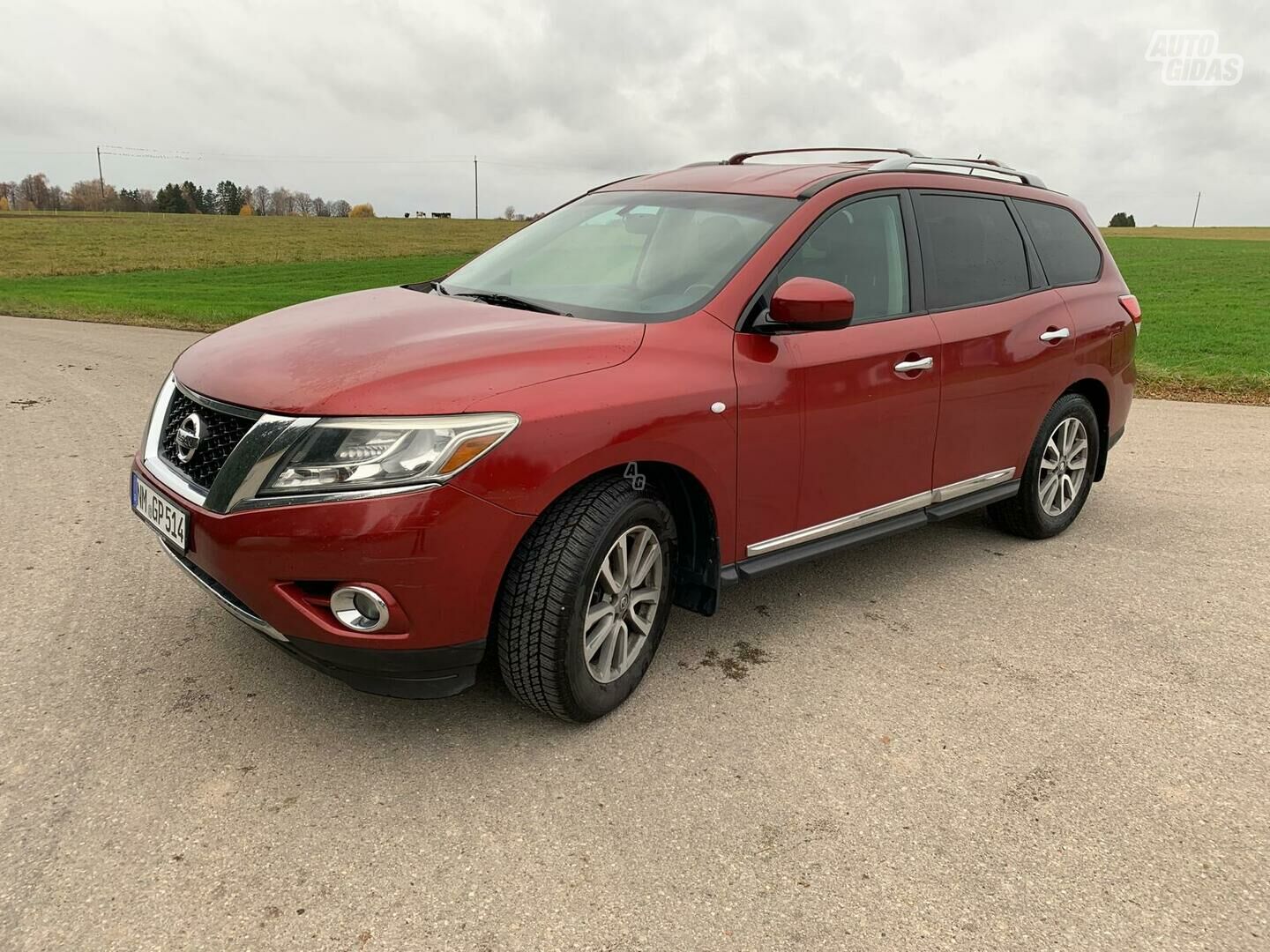 Nissan Pathfinder IV 2014 y