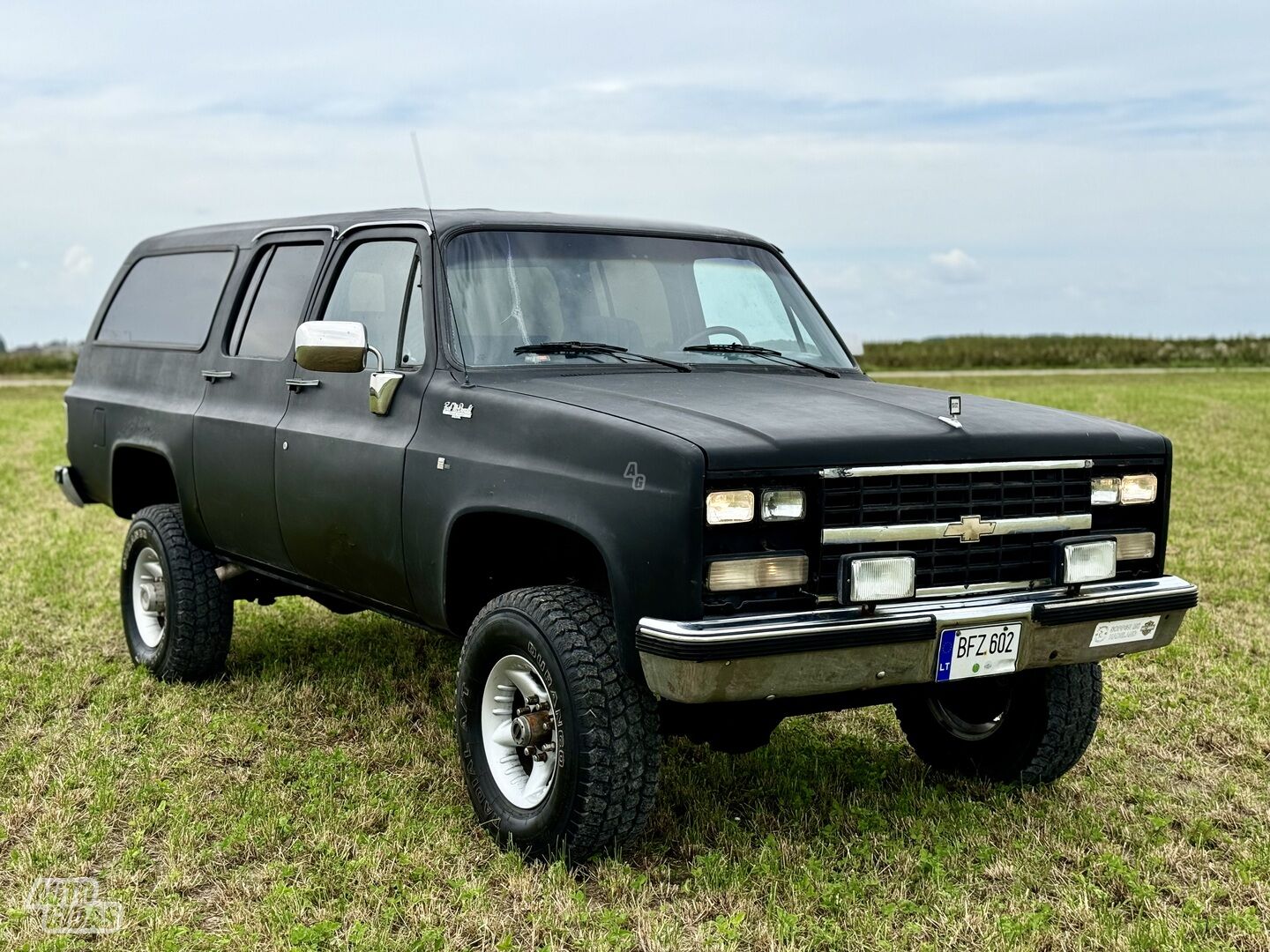 Chevrolet Suburban 1988 г Внедорожник / Кроссовер