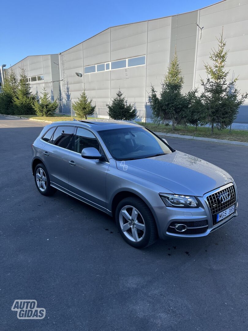 Audi Q5 FSI 2011 г