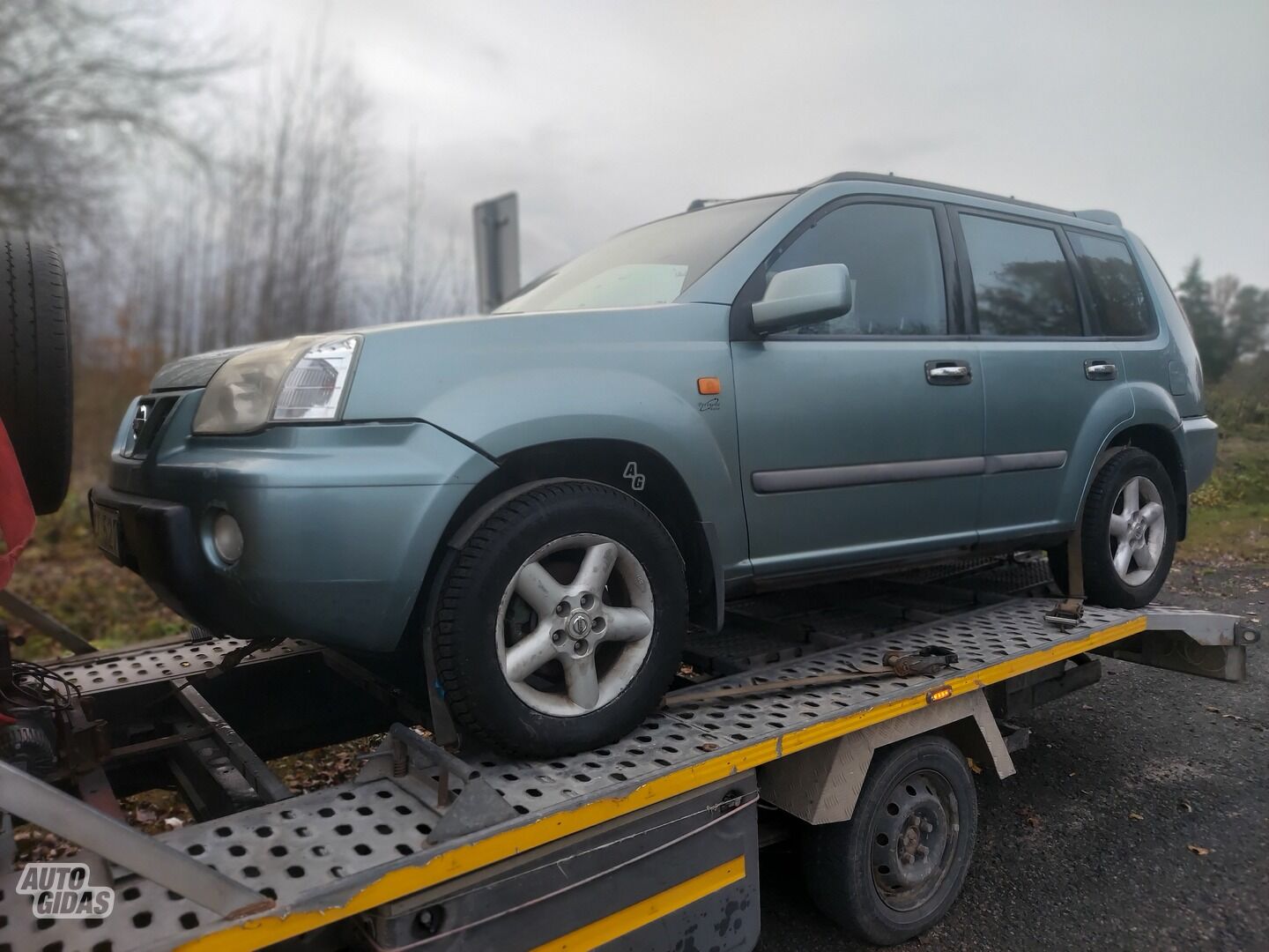 Nissan X-Trail 2001 y Off-road / Crossover