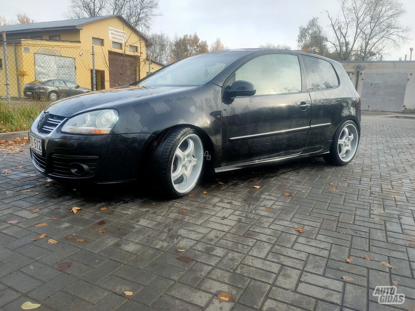 Volkswagen Golf 2005 y Coupe