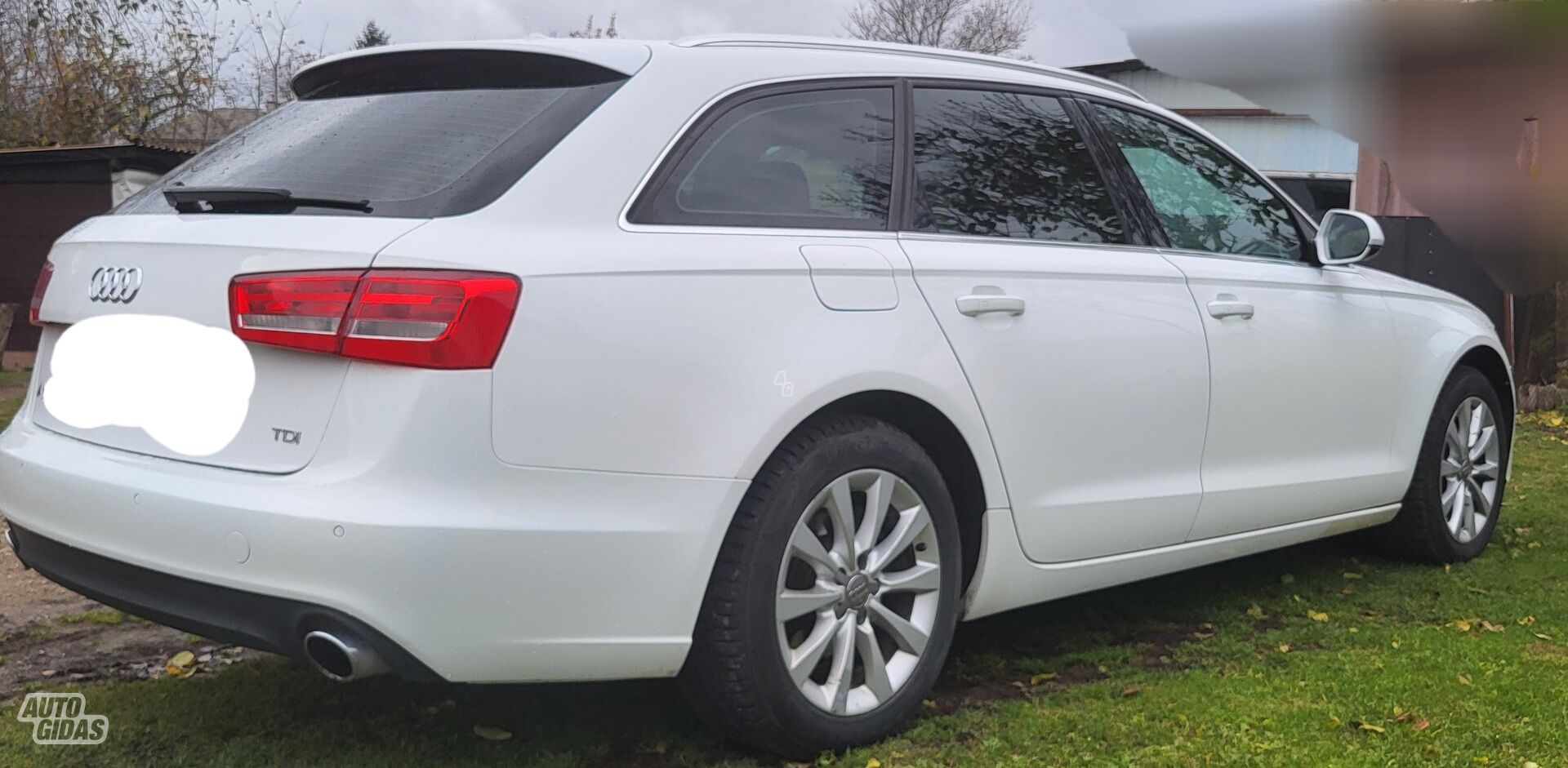 Audi A6 2011 m Universalas