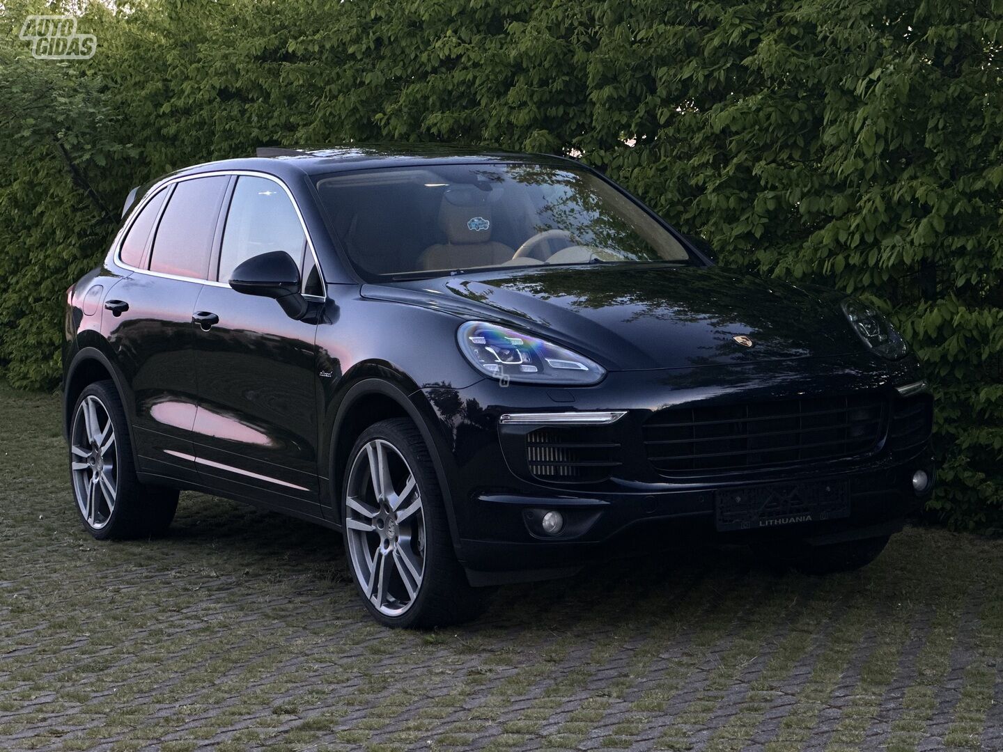 Porsche Cayenne II 2015 m