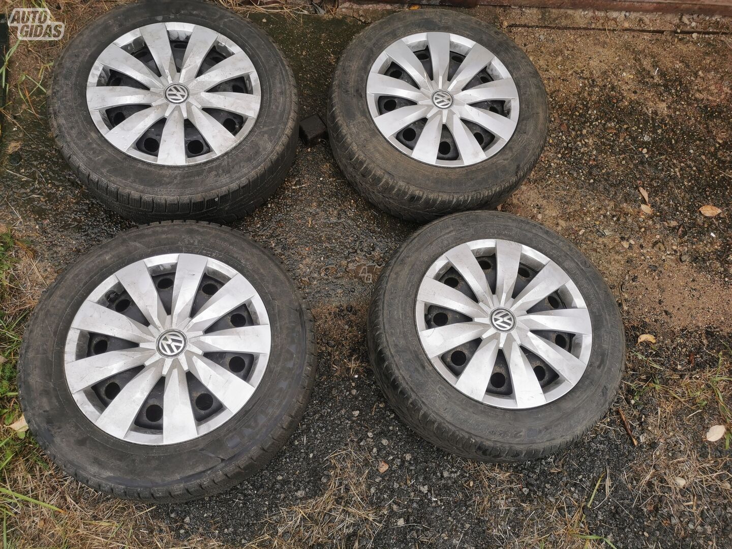 Volkswagen Passat steel stamped R16 rims