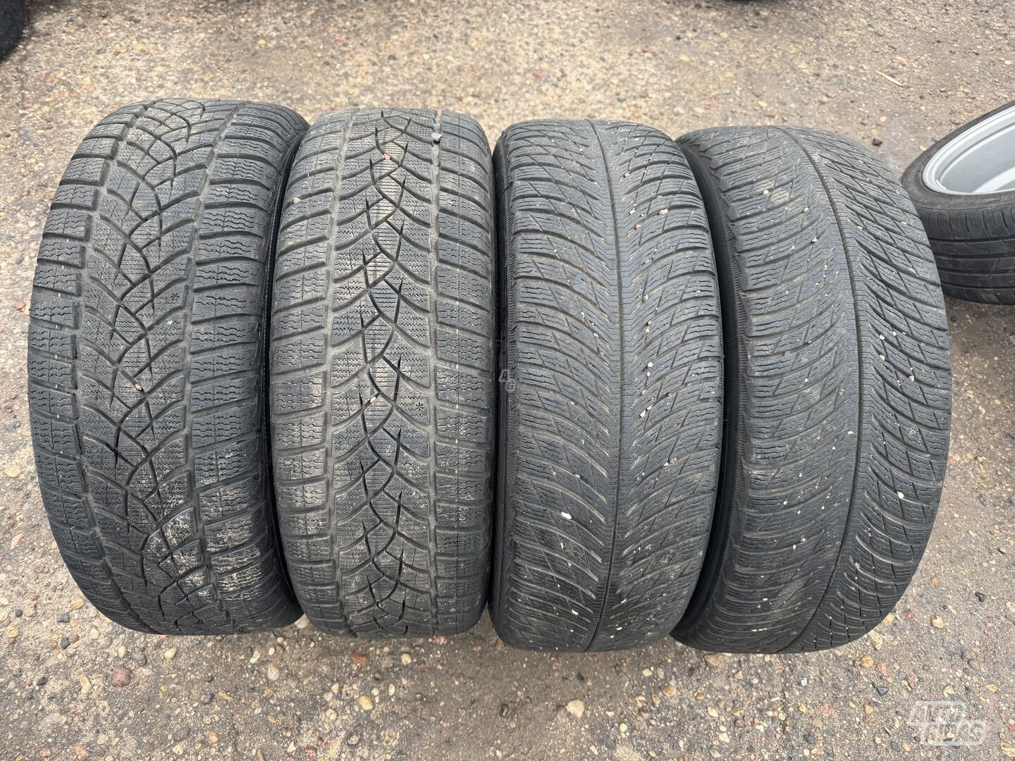 Goodyear Siunciam, 7-8mm 2022 R19 winter tyres passanger car