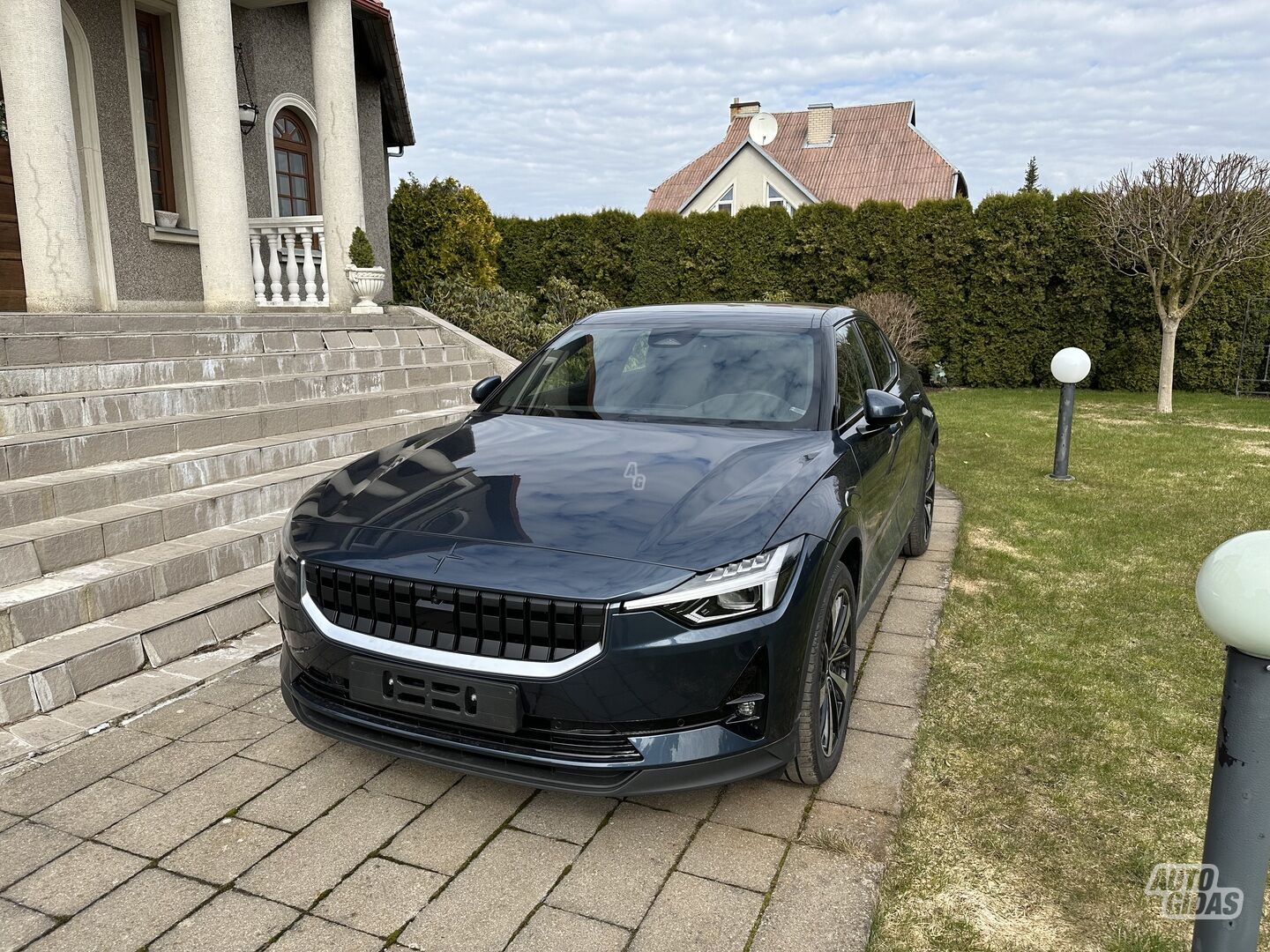 Polestar Polestar 2 2022 г Хэтчбек