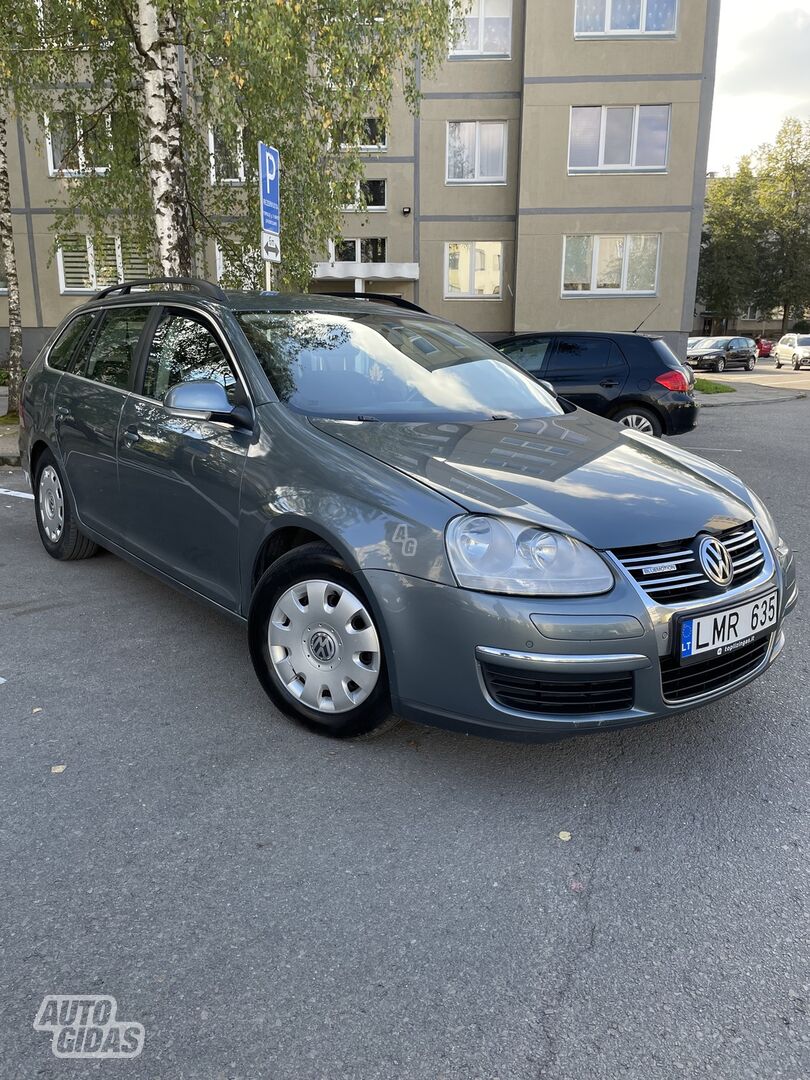 Volkswagen Golf 2009 m Universalas