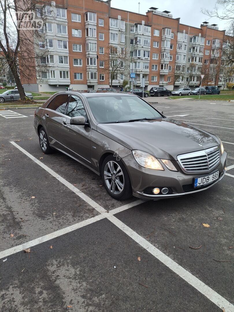 Mercedes-Benz 350 2009 y Sedan