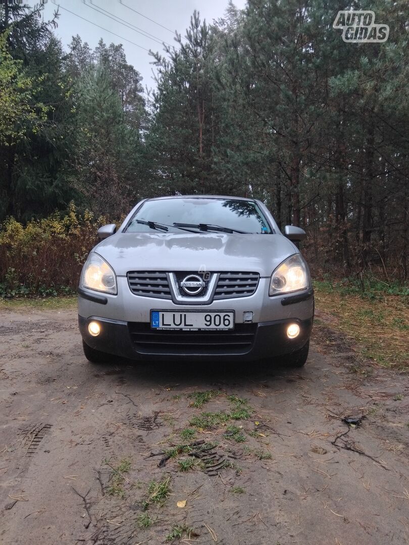 Nissan Qashqai 2008 y Off-road / Crossover