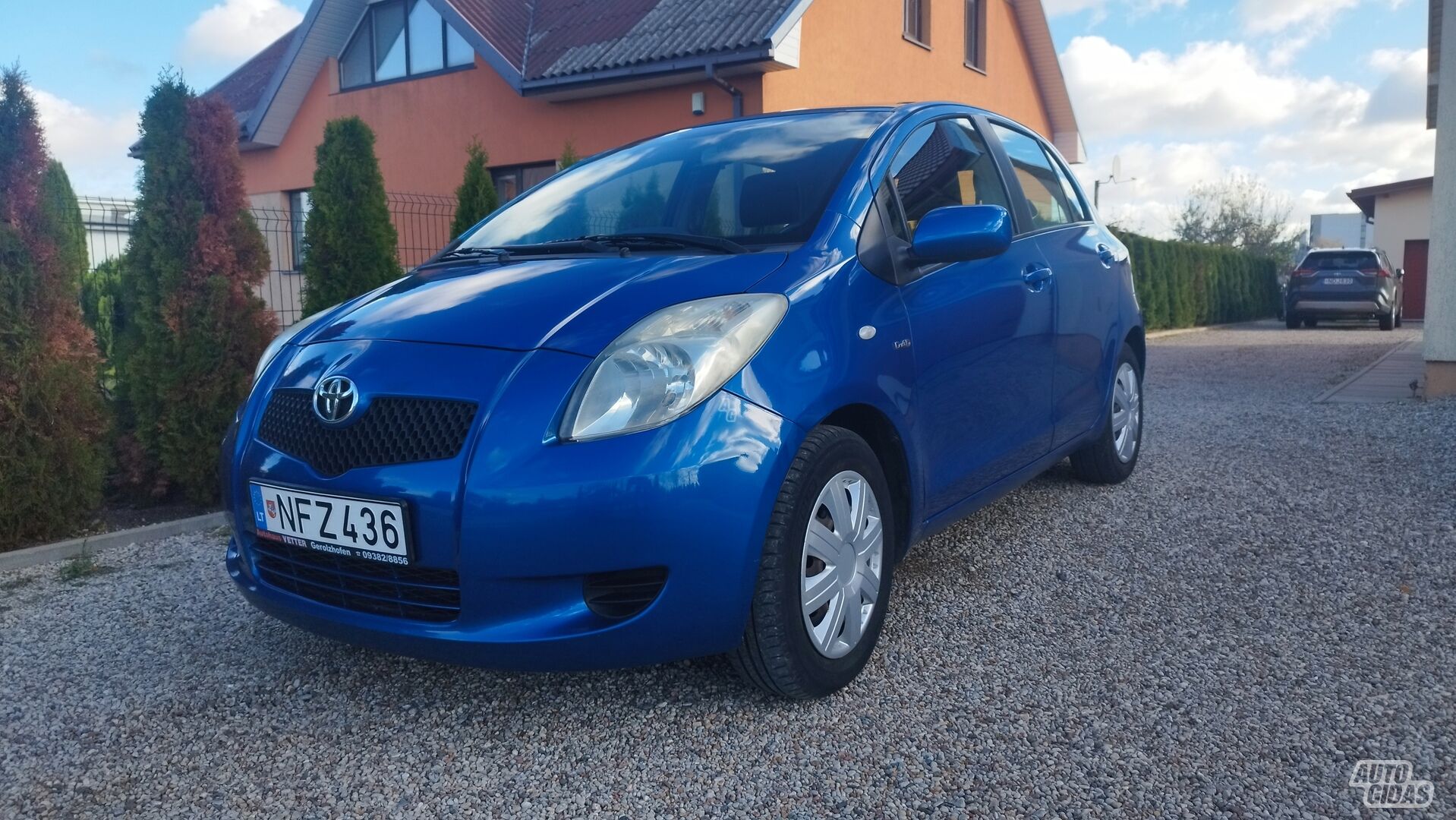 Toyota Yaris II 2007 г