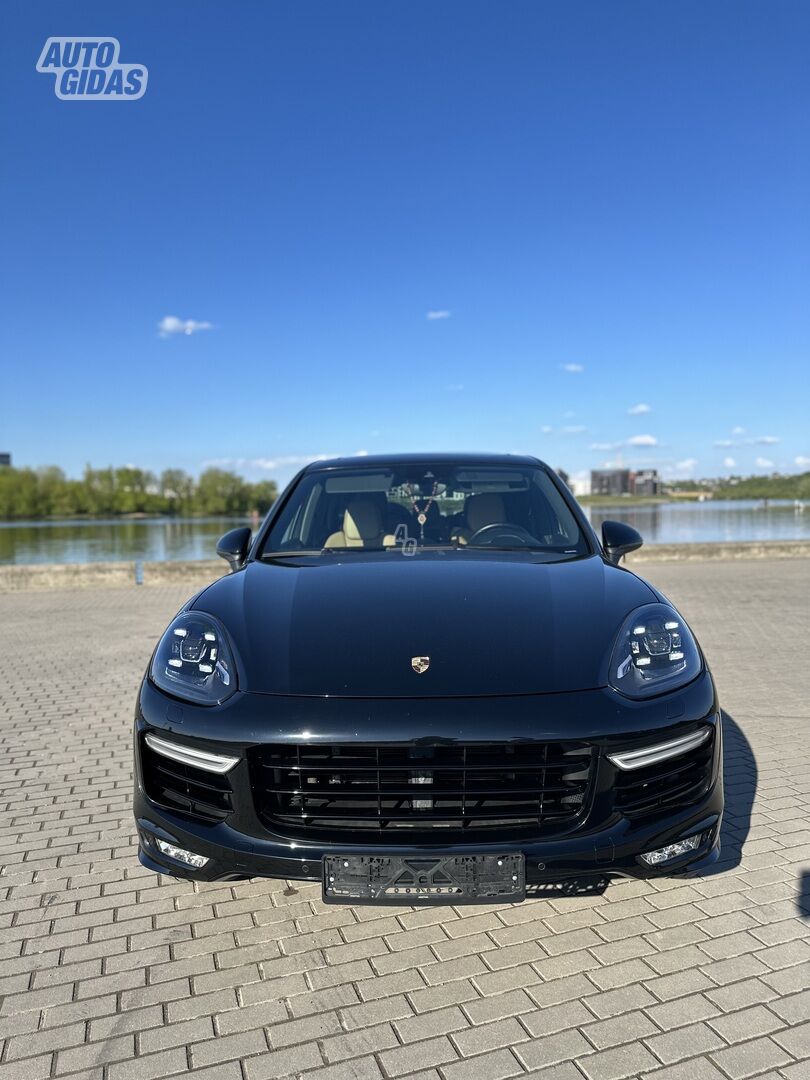 Porsche Cayenne 2017 m Visureigis / Krosoveris