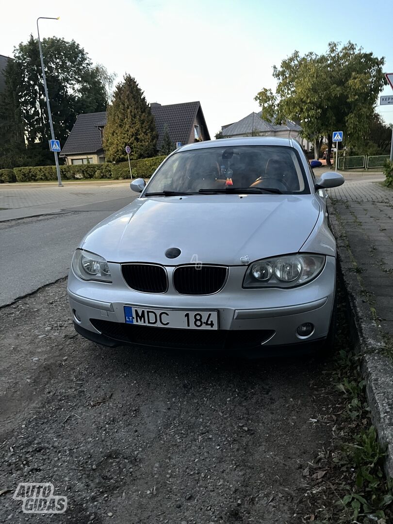 Bmw 118 E87 2005 y