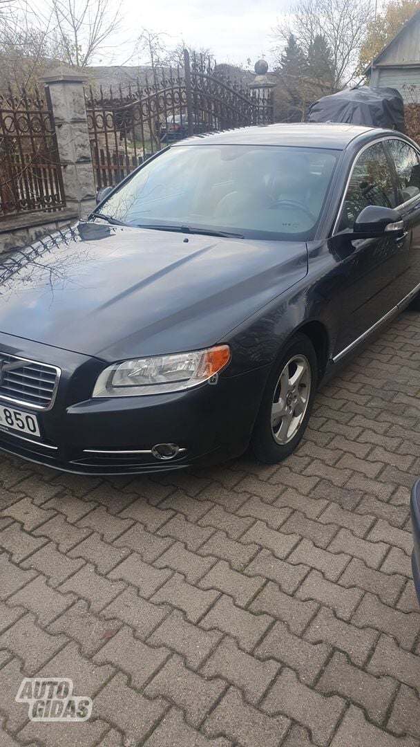 Volvo S80 2010 y Sedan