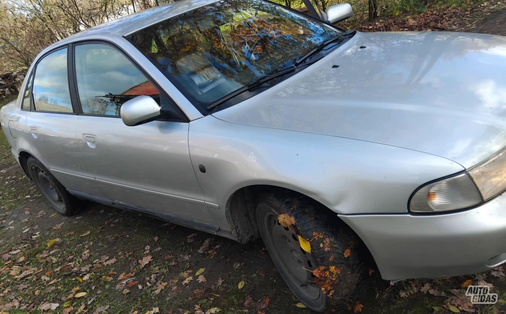 Audi A4 1998 y Sedan