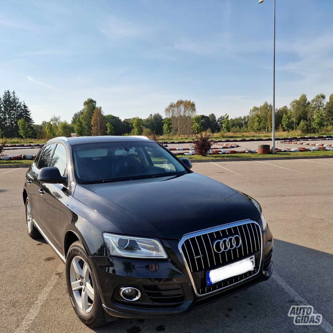 Audi Q5 2013 y Off-road / Crossover