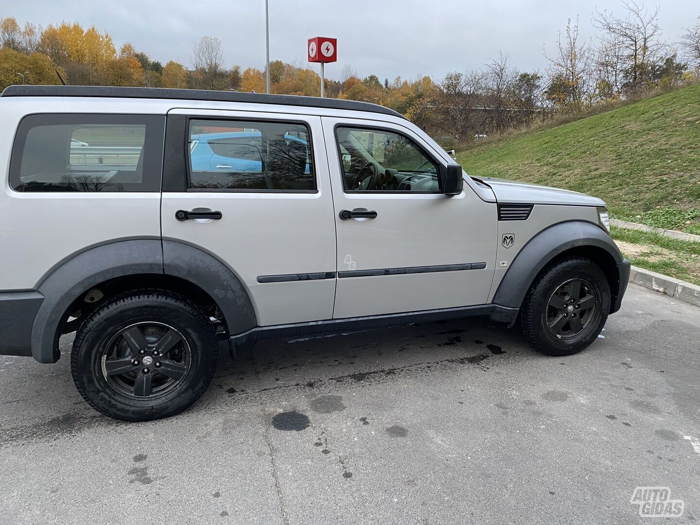 Dodge Nitro 2010 m Visureigis / Krosoveris