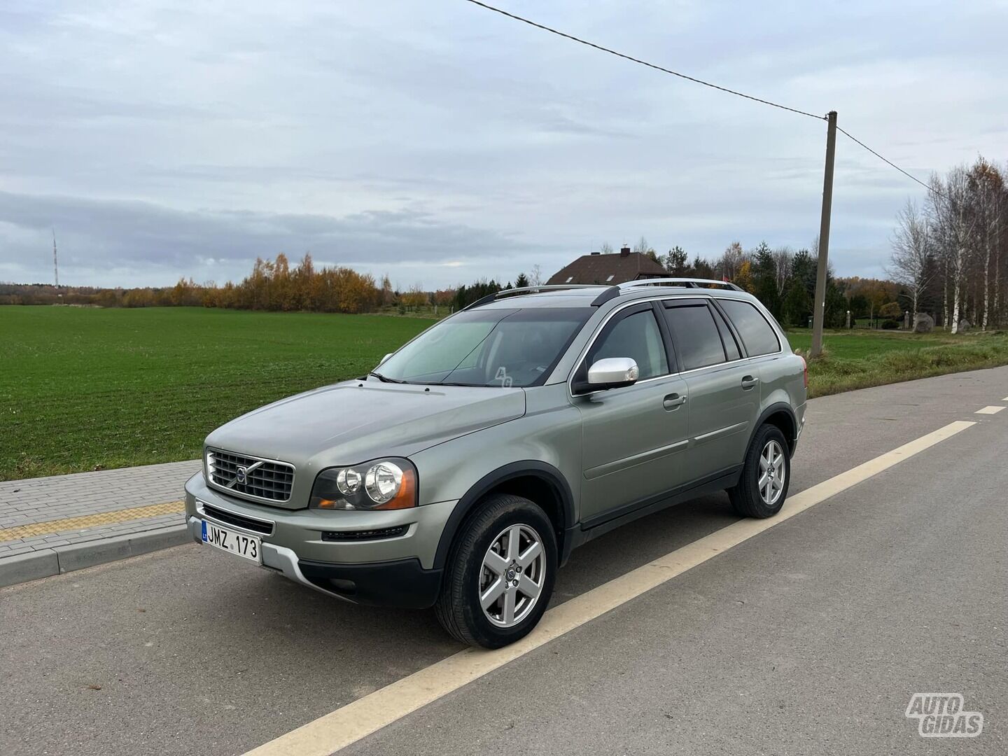 Volvo XC90 2007 y Off-road / Crossover