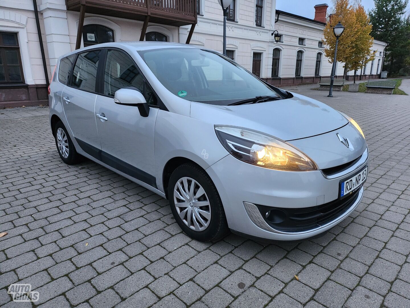 Renault Grand Scenic III 2012 y