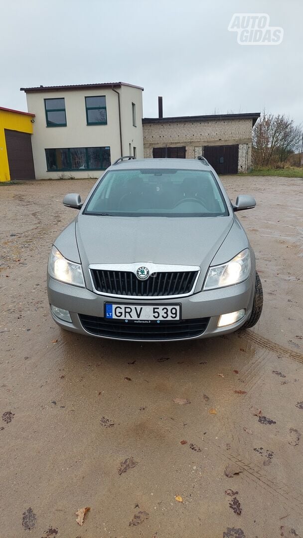 Skoda Octavia II 2010 y