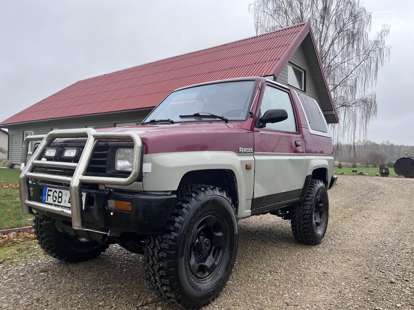 Daihatsu Feroza 1990 m Visureigis / Krosoveris