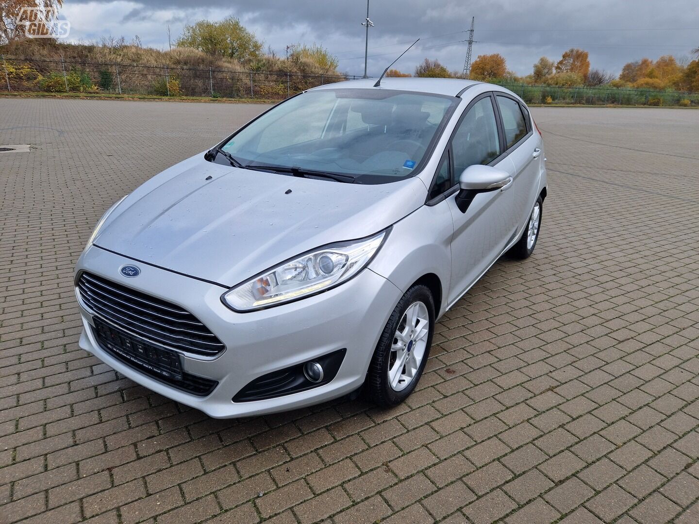 Ford Fiesta 2015 y Hatchback